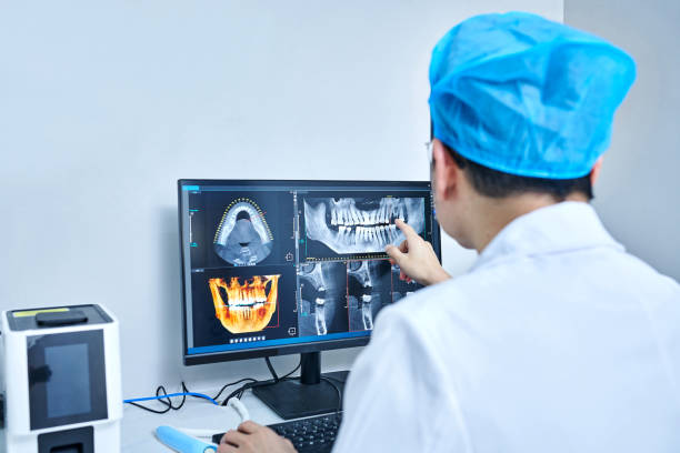 Best Emergency Dentist for Knocked-Out Tooth in Claypool Hill, VA